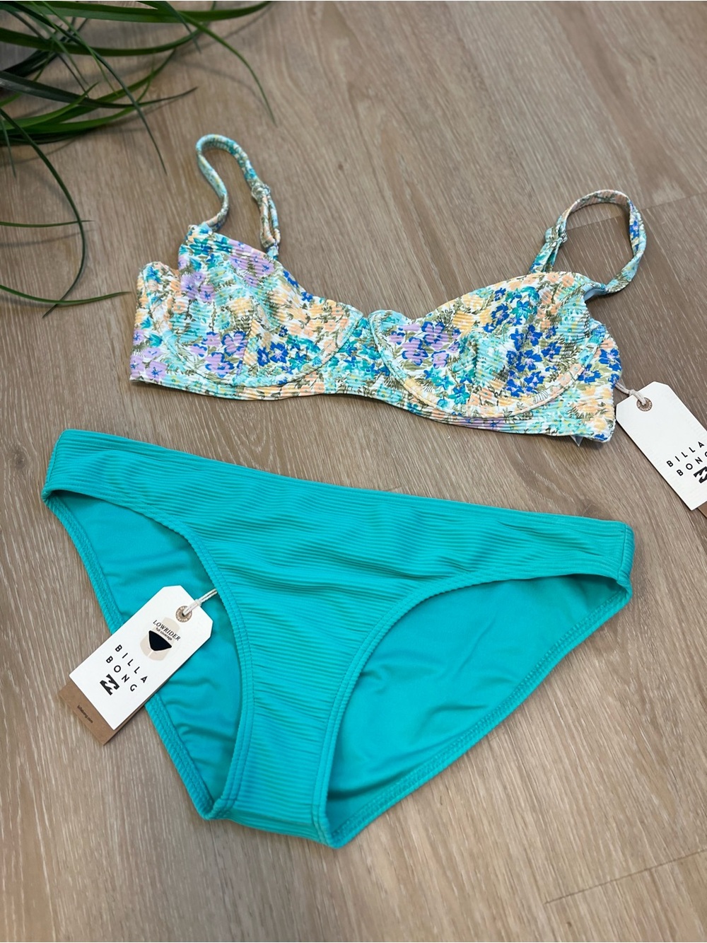Billabong Turquoise Ribbed Bikini Bottom with Multicolour Floral Underwire Top